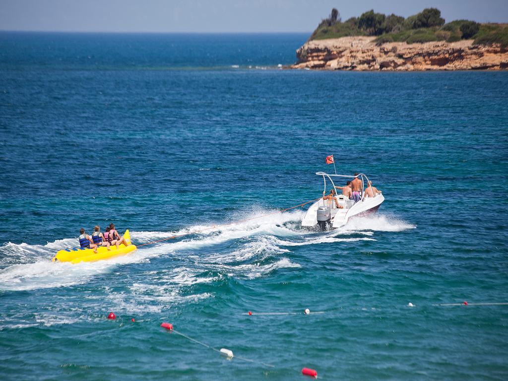 Club Tarhan Beach Didim Ngoại thất bức ảnh