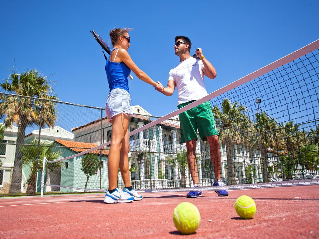 Club Tarhan Beach Didim Ngoại thất bức ảnh