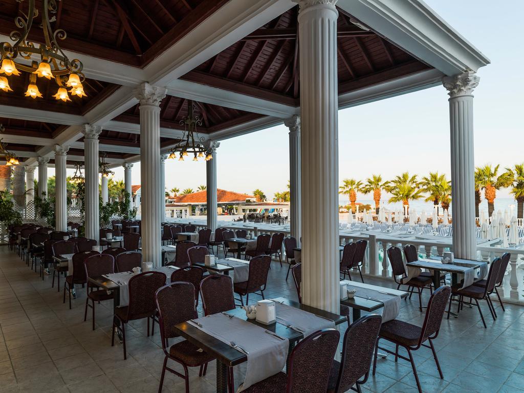Club Tarhan Beach Didim Ngoại thất bức ảnh