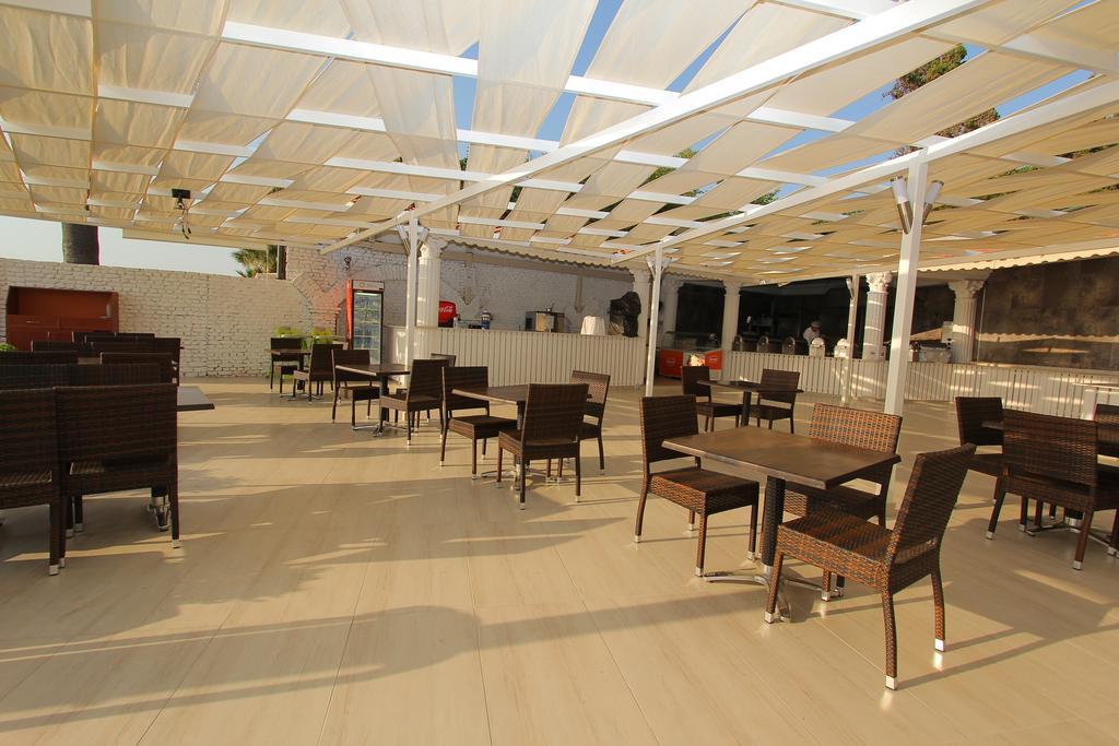Club Tarhan Beach Didim Ngoại thất bức ảnh