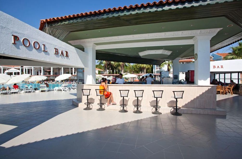 Club Tarhan Beach Didim Ngoại thất bức ảnh