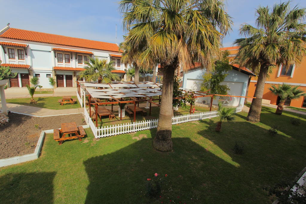 Club Tarhan Beach Didim Ngoại thất bức ảnh